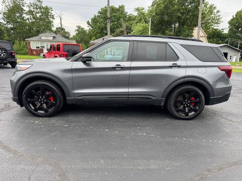 Used 2021 Ford Explorer ST w/ Equipment Group 401A AWD/4WD image 4