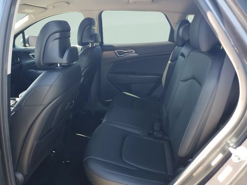Used 2023 Kia Sportage EX FWD image 10