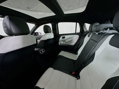 Used 2022 Mercedes-Benz GLA 35 AMG GLA 35 AMG Night 4MATIC w/ Premium Package image 24