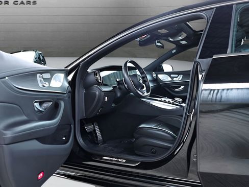 Used 2022 Mercedes-Benz AMG GT 43 image 28