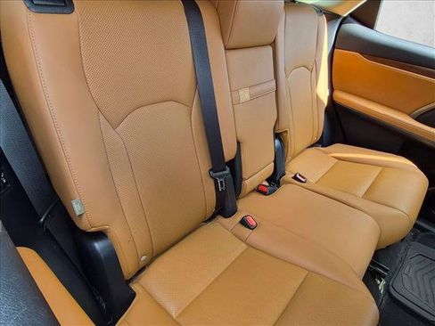 Used 2021 Lexus RX 350L FWD w/ Premium Package image 17