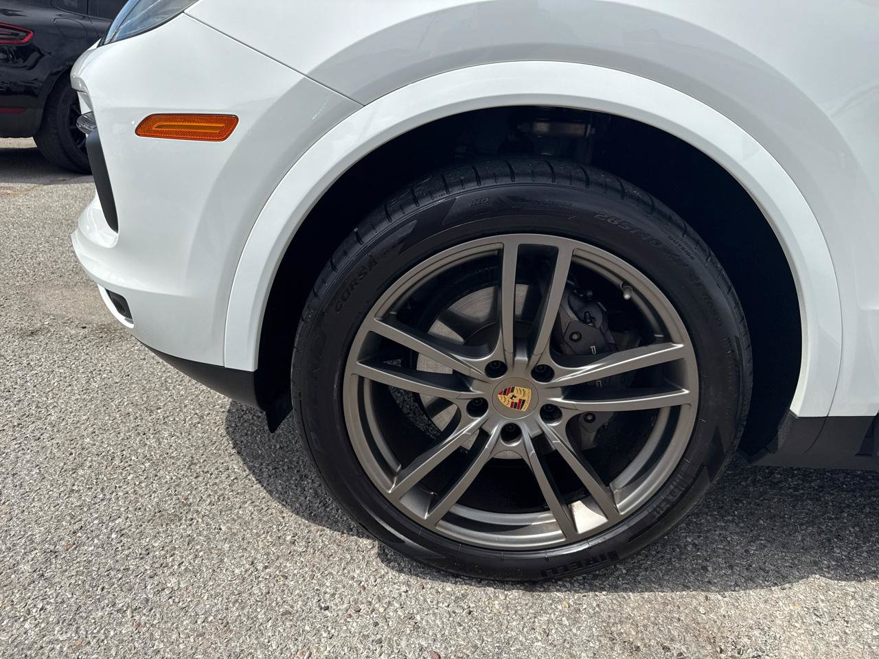 Used 2019 Porsche Cayenne AWD/4WD image 28