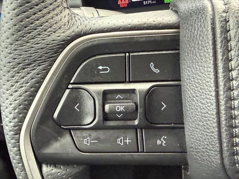 Certified 2025 Toyota Tacoma TRD Off-Road w/ TRD Off Road Upgrade Package image 19