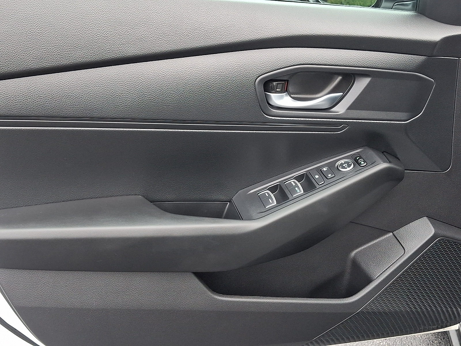 Used 2024 Honda Accord LX image 12