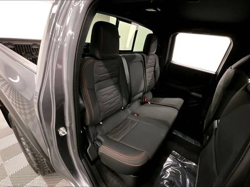 New 2026 Nissan Frontier PRO-4X w/ Tow Package AWD/4WD image 36