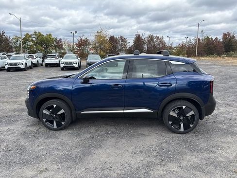 New 2026 Nissan Kicks SR w/ Cold Weather Package image 10