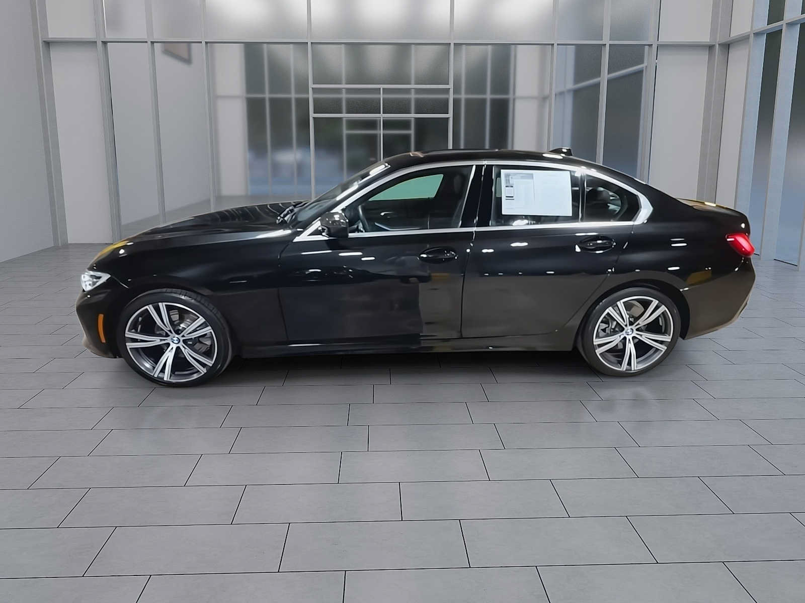 Used 2020 BMW 330i xDrive Sedan w/ Convenience Package AWD/4WD image 5