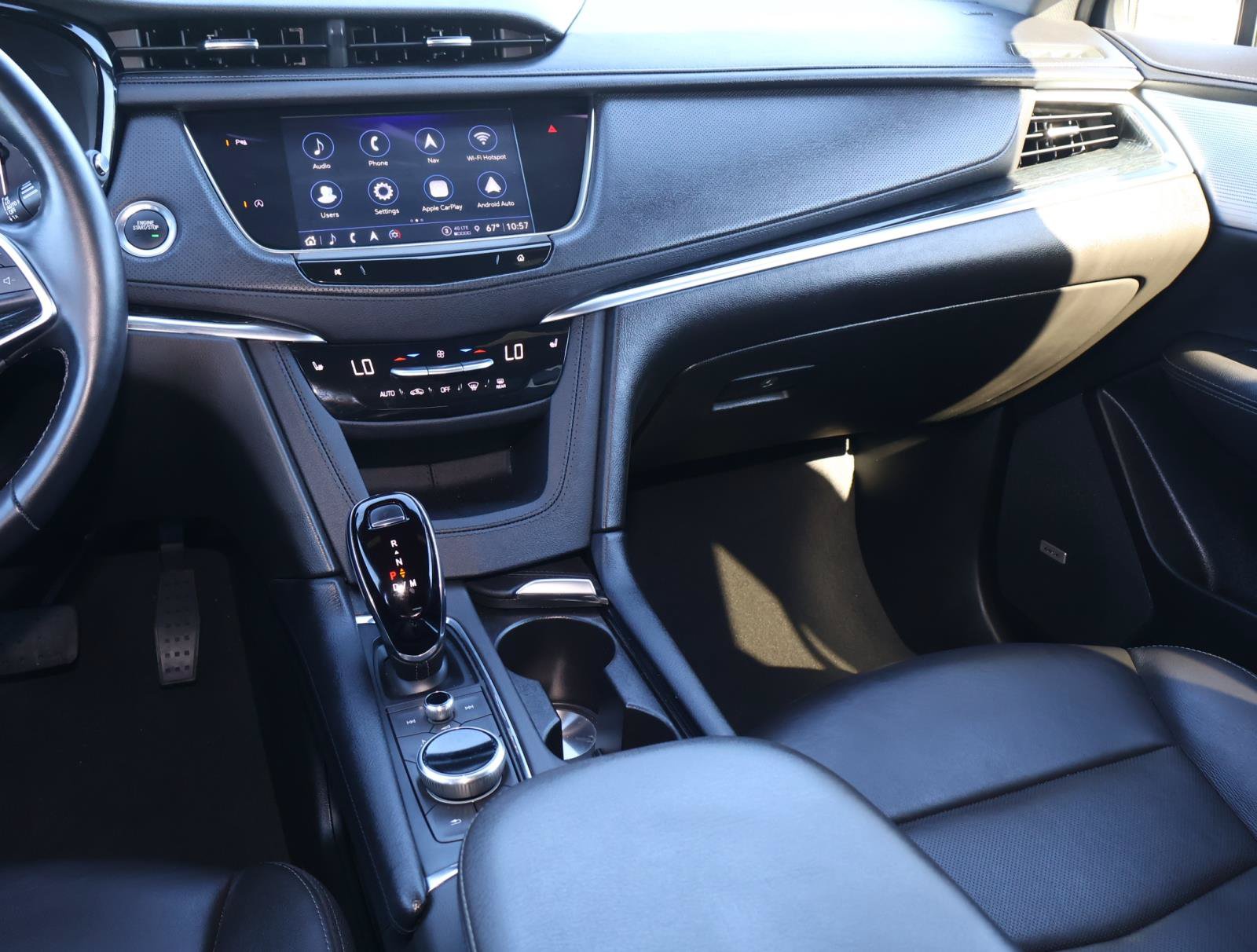 Certified 2025 Cadillac XT5 Premium Luxury FWD image 16