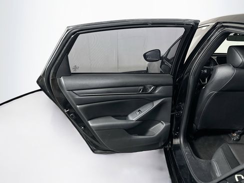 Used 2020 Honda Accord Sport image 24
