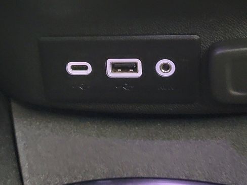 Used 2023 Chevrolet Malibu LT image 25