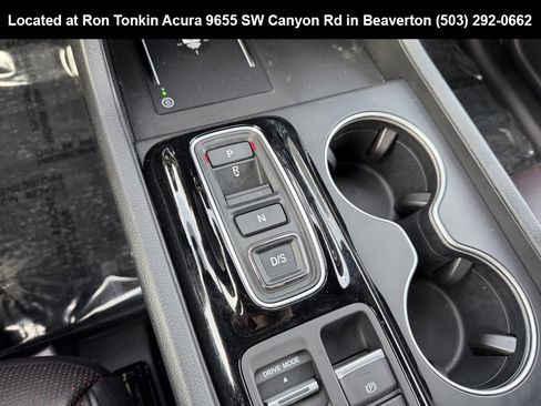 Used 2025 Honda Pilot Black Edition image 25