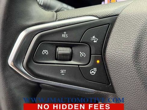 Used 2024 Chevrolet Trax LT w/ Driver Confidence Package image 35