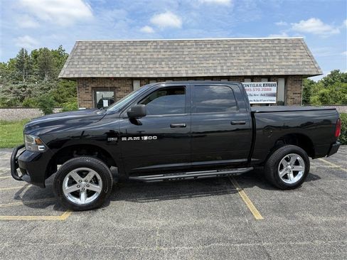 Used 2012 RAM 1500 Express w/ ST Popular Equipment Group AWD/4WD image 1
