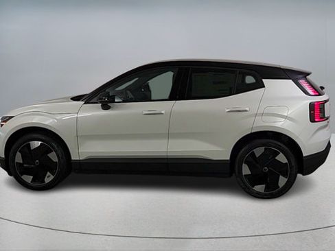 New 2026 Volvo EX30 Plus w/ Protection Package Premier AWD/4WD image 4