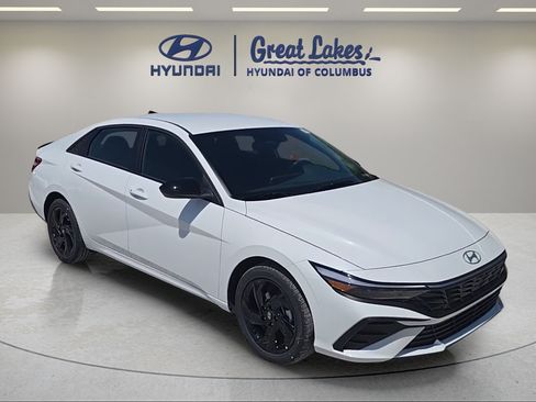 New 2026 Hyundai Elantra Sport FWD image 7