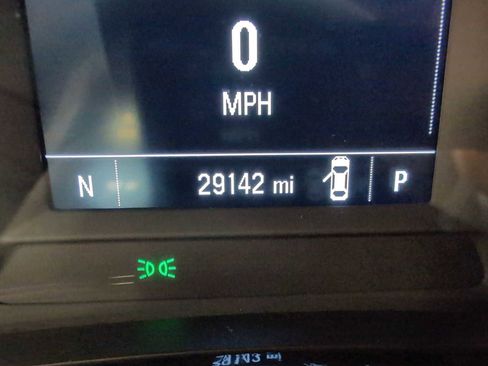 Used 2025 Chevrolet Trax LS w/ LS Convenience Package image 12