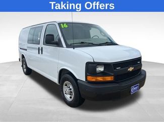 Used 2016 Chevrolet Express 2500 video 1
