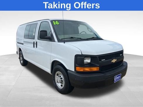 Used 2016 Chevrolet Express 2500 image 1