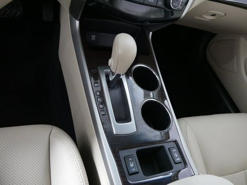 Used 2015 Nissan Altima 2.5 SL w/ Technology Package image 24