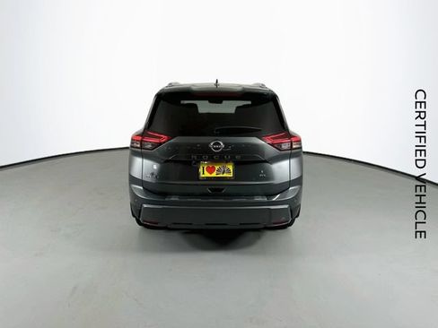 Certified 2024 Nissan Rogue SL w/ SL Premium Package FWD image 8