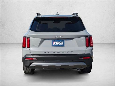 Used 2022 Kia Sorento SX Prestige w/ Rust Color Package image 7