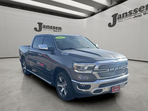 Used 2022 RAM 1500 Laramie AWD/4WD image 6
