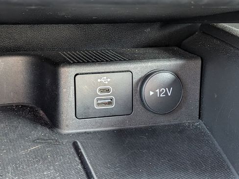 Used 2025 Ford Escape ST-Line image 29