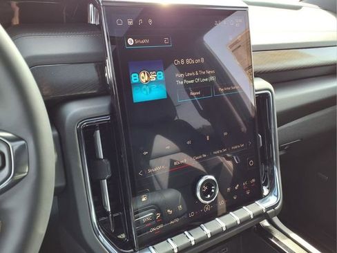 New 2026 GMC Yukon XL AT4 w/ AT4 Premium Plus Package image 10