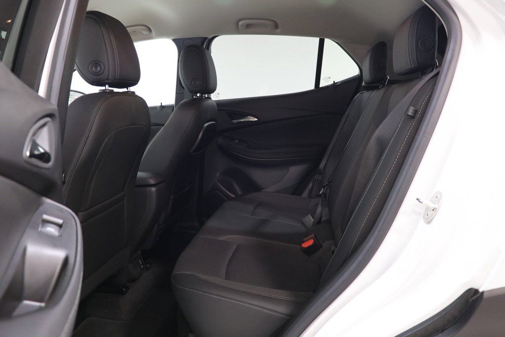 Used 2023 Buick Encore GX Preferred w/ Cold Weather Comfort Package FWD image 29