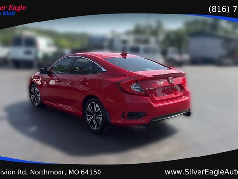 Used 2016 Honda Civic EX-T image 3