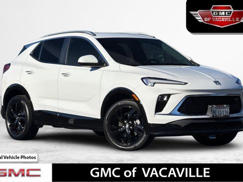 Used 2024 Buick Encore GX Sport Touring image 1