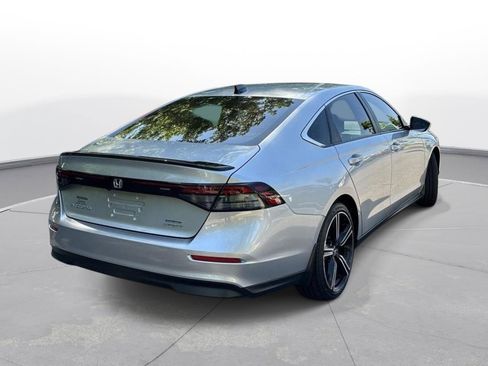 Used 2024 Honda Accord Sport image 6