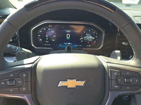 New 2026 Chevrolet Silverado 1500 High Country AWD/4WD image 11