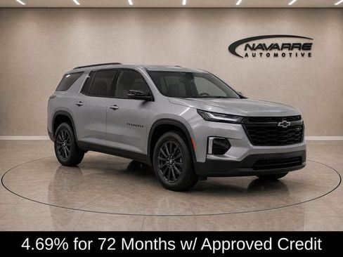 Used 2023 Chevrolet Traverse RS FWD image 9