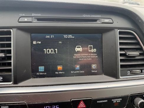 Used 2016 Hyundai Sonata SE FWD image 12