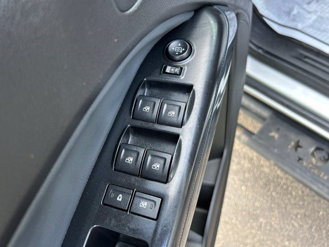 Used 2015 Chevrolet Colorado Z71 RWD image 10