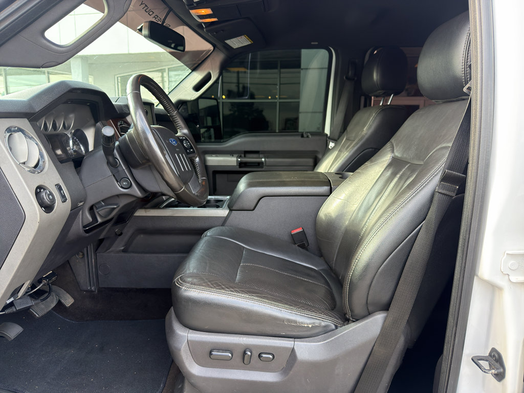 Used 2016 Ford F250 Lariat w/ Lariat Interior Package AWD/4WD image 17