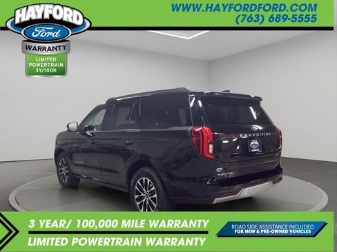 Used 2025 Ford Expedition Platinum image 5