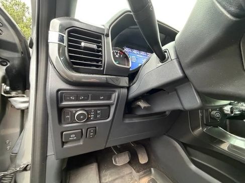 Used 2022 Ford F150 XLT w/ Equipment Group 302A High AWD/4WD image 14