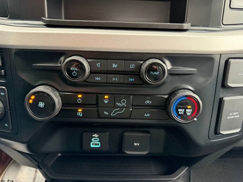 Used 2024 Ford F250 XLT image 26