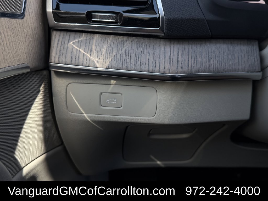 Used 2023 Volvo XC90 B6 Plus w/ Protection Package Premier AWD/4WD image 22