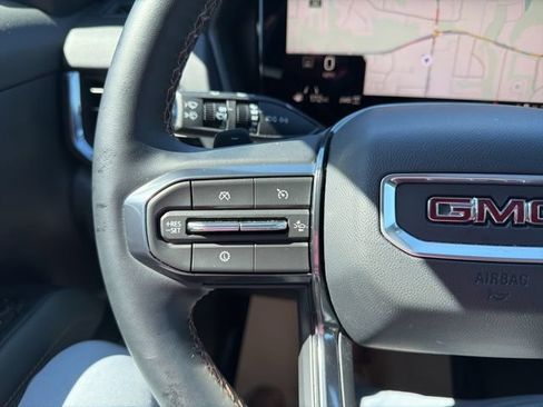 Used 2026 GMC Terrain AT4 w/ Convenience Package III AWD/4WD image 28