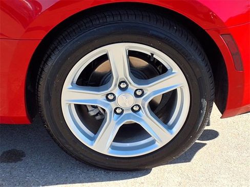 Used 2023 Chevrolet Camaro LT image 19