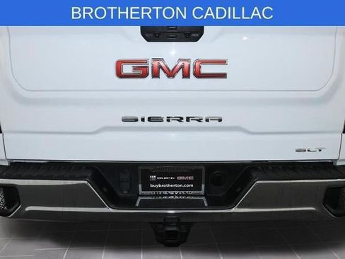 Certified 2024 GMC Sierra 1500 SLT AWD/4WD image 17
