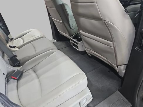 Used 2018 Honda Odyssey Touring image 14