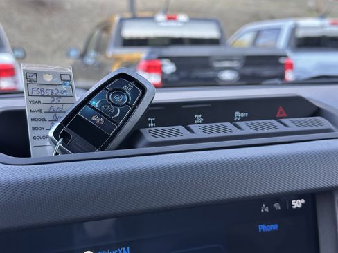 New 2025 Ford Bronco Big Bend w/ Black Diamond Package image 13