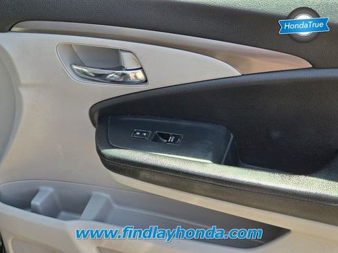 Used 2016 Honda Pilot EX image 22