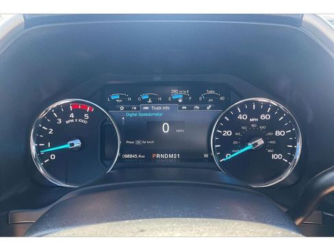 Used 2018 Ford F350 Lariat w/ Lariat Ultimate Package AWD/4WD image 22