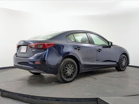 Used 2018 MAZDA MAZDA3 Sport FWD image 7