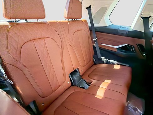 New 2027 BMW X7 M60i AWD/4WD image 20